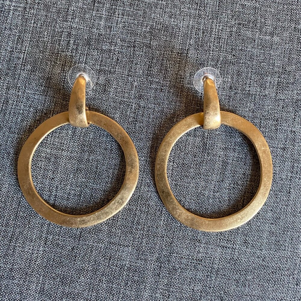 Earrings (Flashback Earrings)
